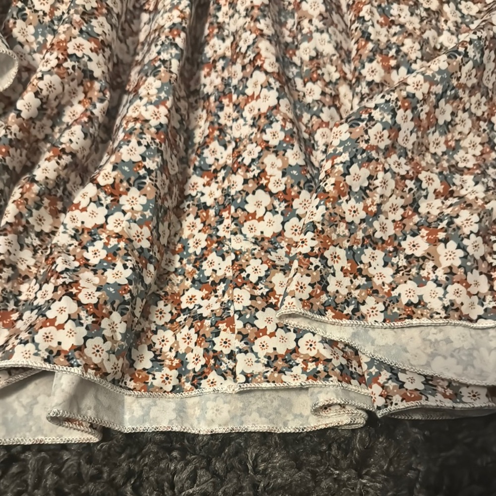 Floral Long Sleeve Smocked Dress by SHEIN Size Small/4 - Picture 10 of 11